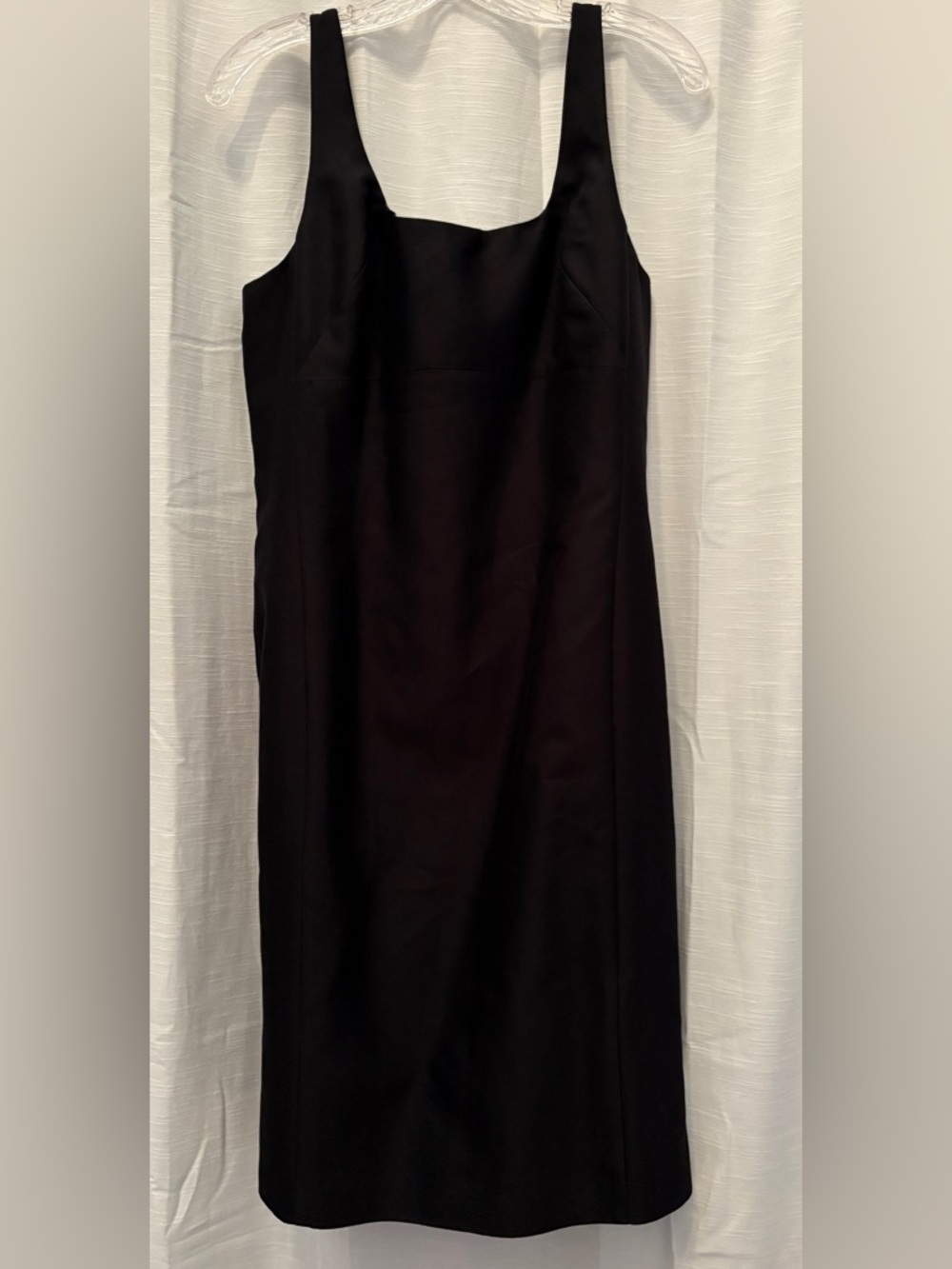 Classic Sleeveless Black Sheath Dress - Picture 3 of 9